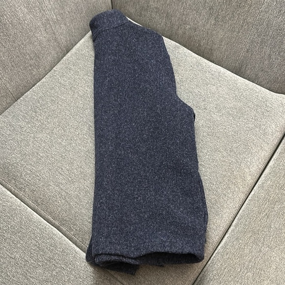 Talbots Medium Petite Zip Up Navy Sweater - Picture 4 of 4